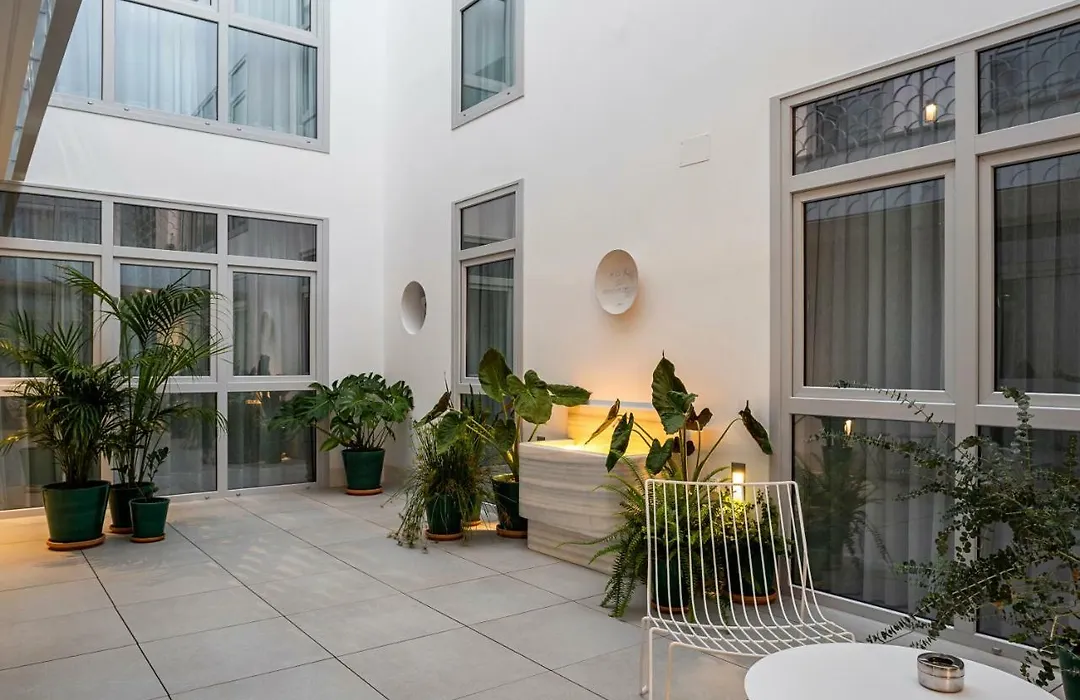 Apartamentos y estudios céntricos Conil Home Suite-1